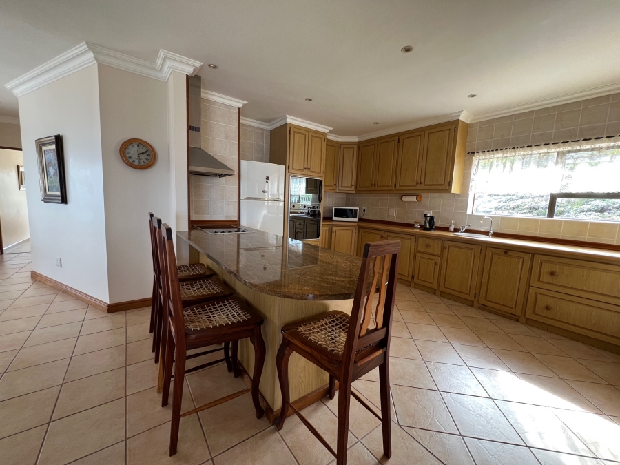 3 Bedroom Property for Sale in Dana Bay Western Cape